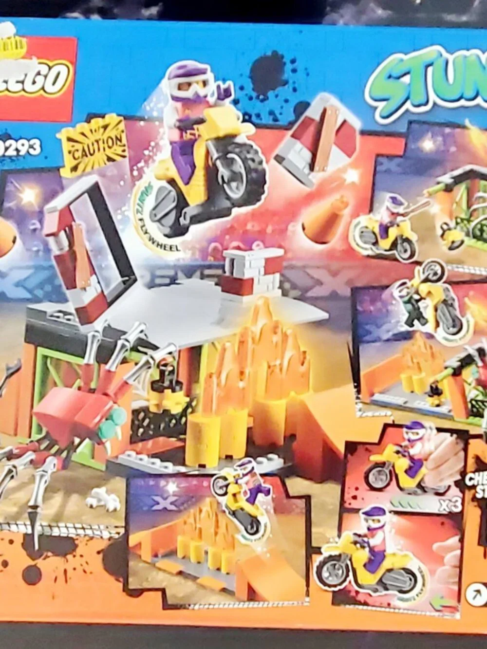 LEGO City Stuntz Stunt Park 170 Pieces #60293  New in Box - Picture 3 of 6